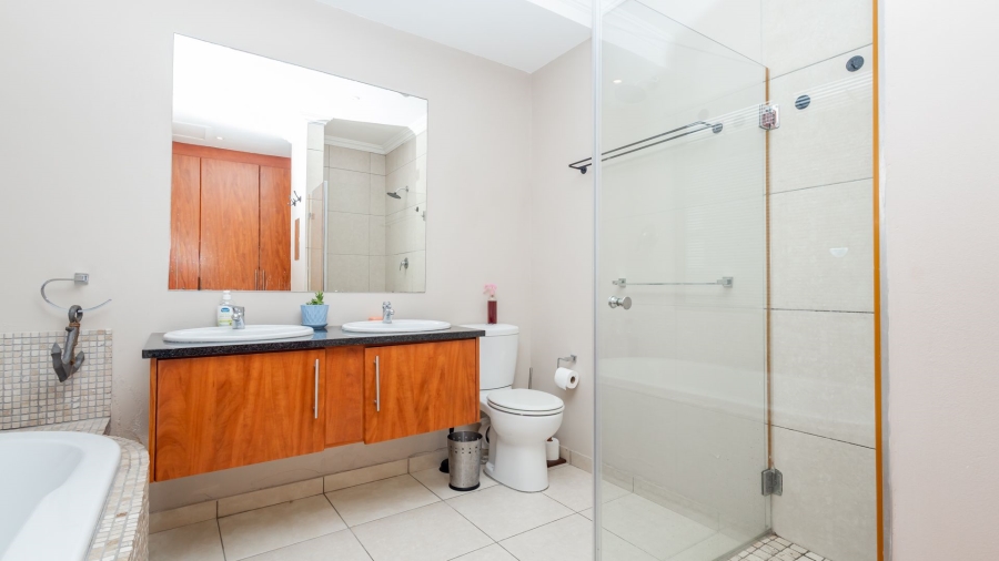 4 Bedroom Property for Sale in Sunset Beach Western Cape